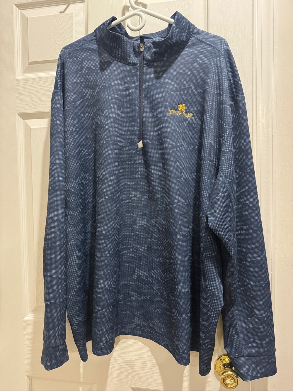 Men’s 3XB Cutter & Buck Blue Camo Quarter-Zip Pullover Notre Dame Logo